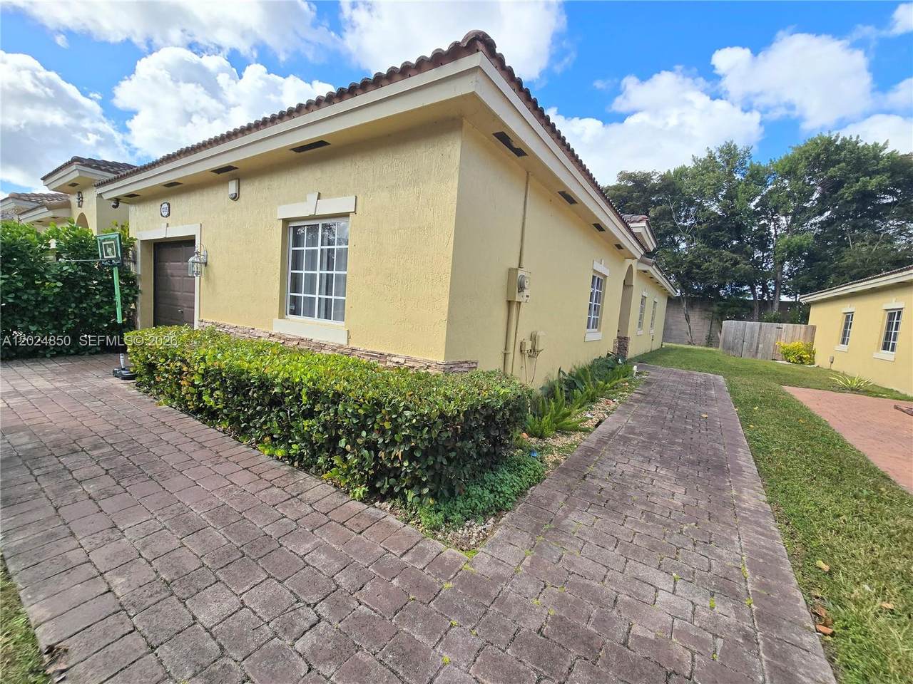 1236 32nd Ave - Photo 1