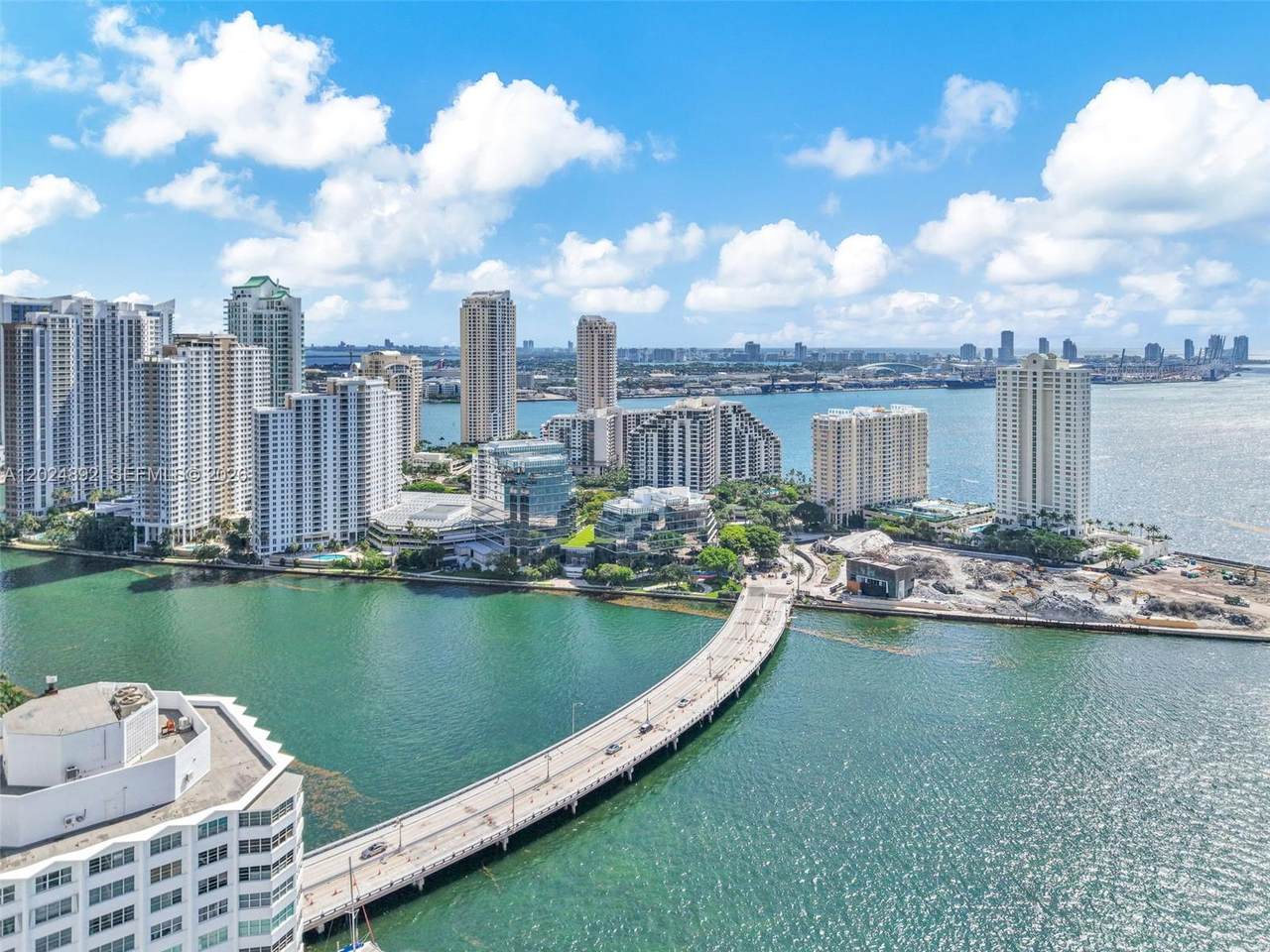 950 Brickell Bay Dr - Photo 1