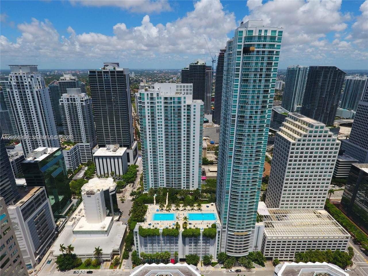 950 Brickell Bay Dr - Photo 1