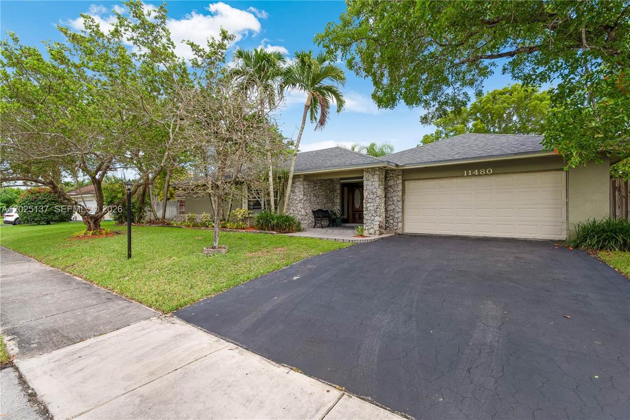 https://bt-photos.global.ssl.fastly.net/miami/1280_boomver_1_A12025137-2.jpg