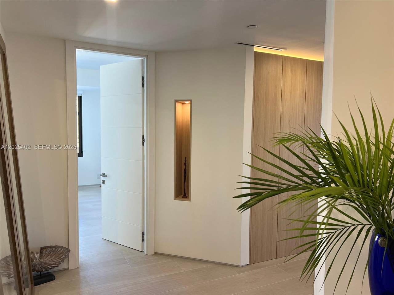 https://bt-photos.global.ssl.fastly.net/miami/1280_boomver_1_A12025402-2.jpg
