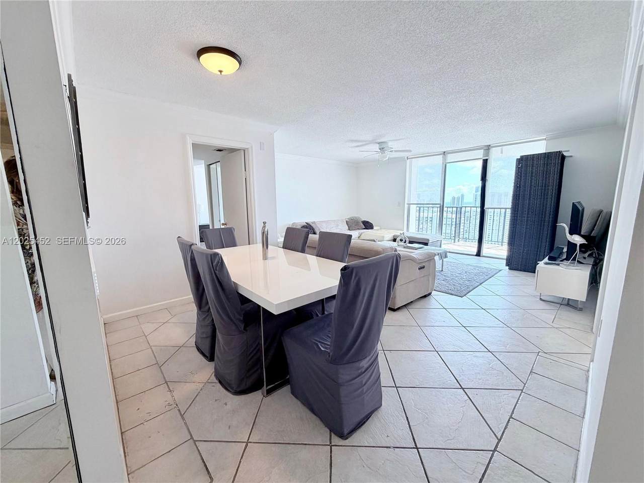 https://bt-photos.global.ssl.fastly.net/miami/1280_boomver_1_A12025452-2.jpg