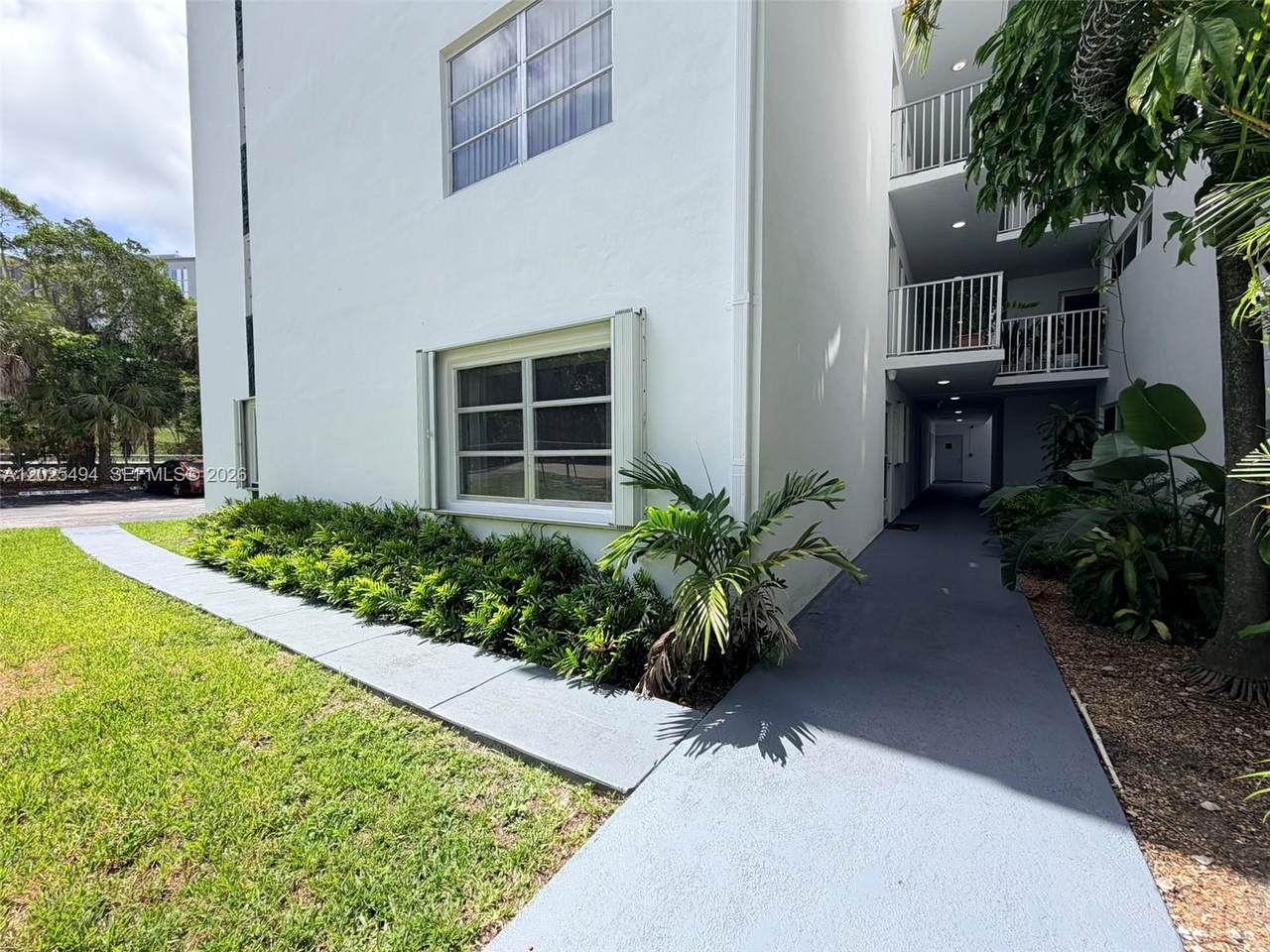 https://bt-photos.global.ssl.fastly.net/miami/1280_boomver_1_A12025494-2.jpg