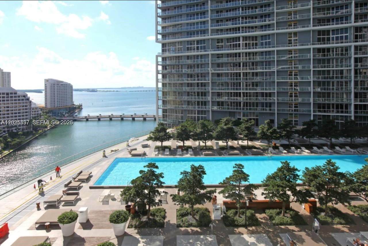 https://bt-photos.global.ssl.fastly.net/miami/1280_boomver_1_A12025497-2.jpg