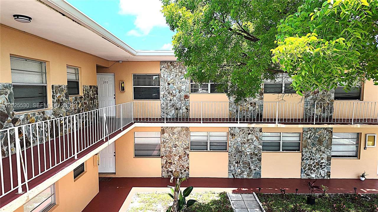 https://bt-photos.global.ssl.fastly.net/miami/1280_boomver_1_A12025530-2.jpg