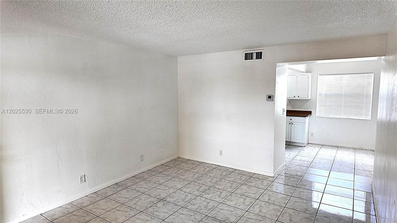 https://bt-photos.global.ssl.fastly.net/miami/1280_boomver_1_A12025530-2.jpg