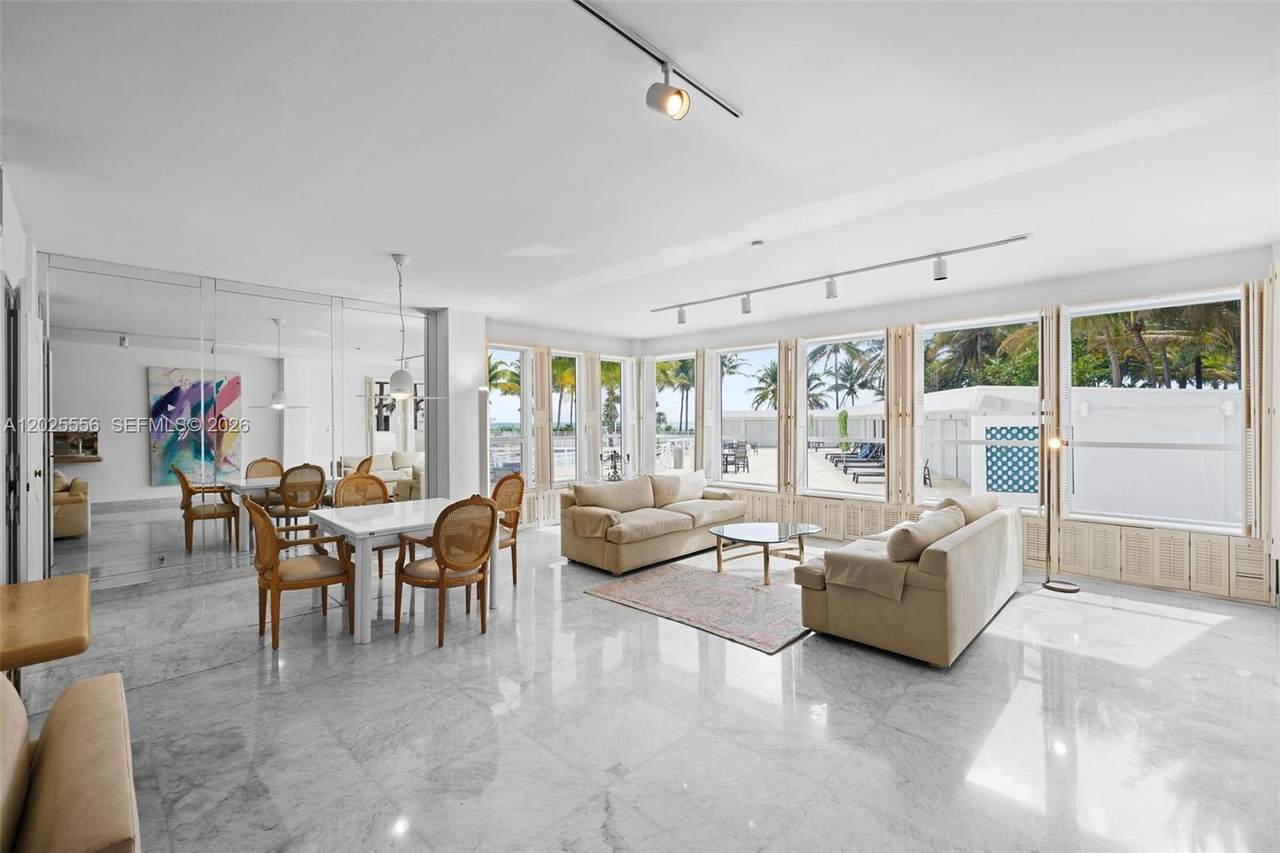 4925 Collins Ave - Photo 1