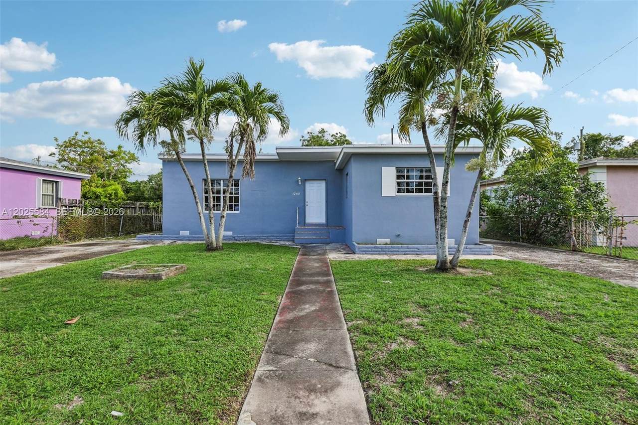 https://bt-photos.global.ssl.fastly.net/miami/1280_boomver_1_A12025584-2.jpg