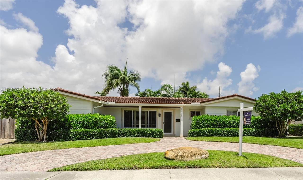 https://bt-photos.global.ssl.fastly.net/miami/1280_boomver_1_A12025741-2.jpg