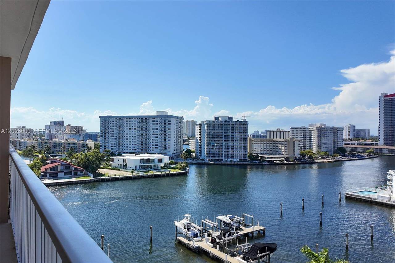 https://bt-photos.global.ssl.fastly.net/miami/1280_boomver_1_A12026000-2.jpg