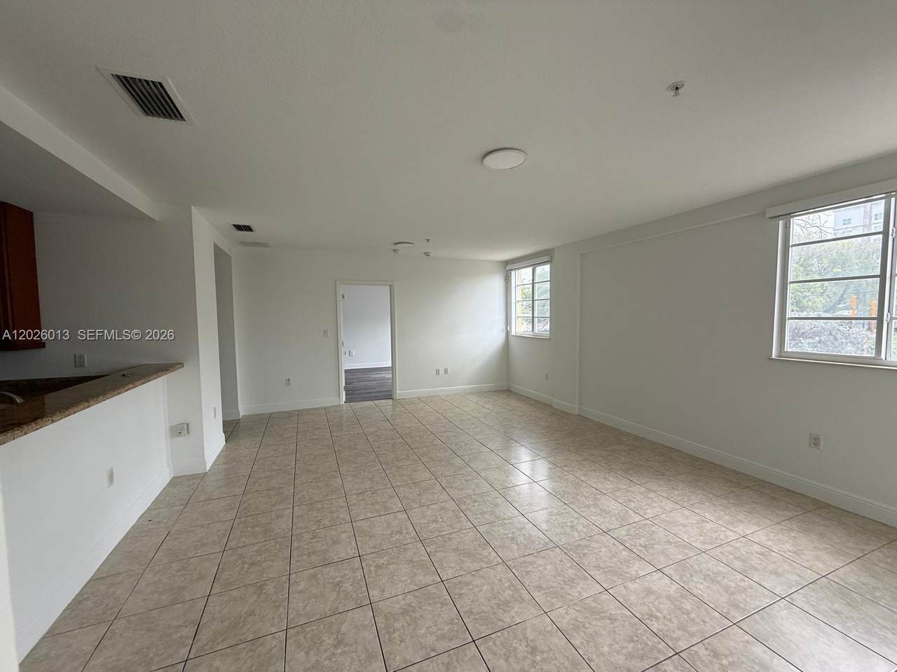 107 Mendoza Ave - Photo 1