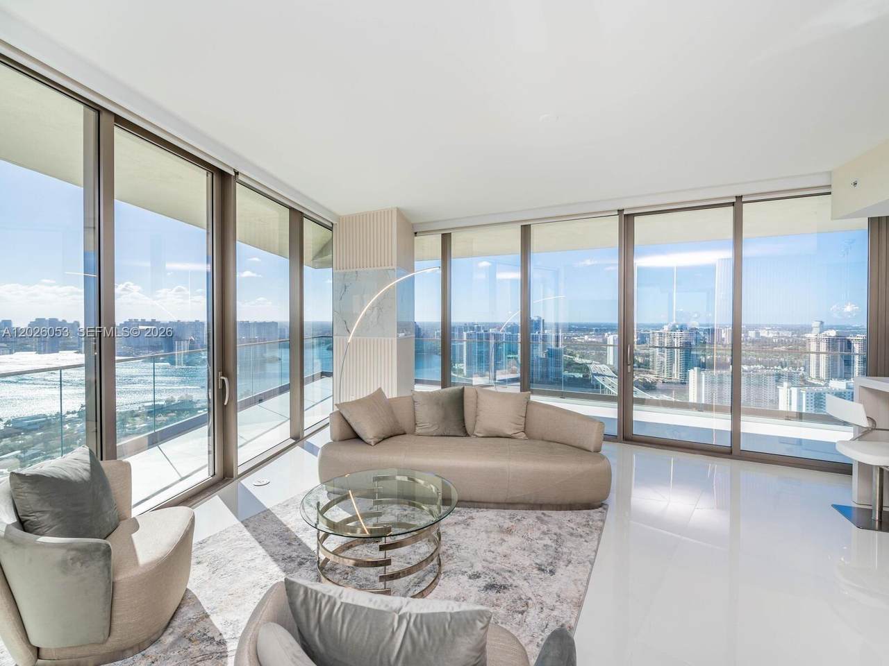 18975 Collins Ave - Photo 1