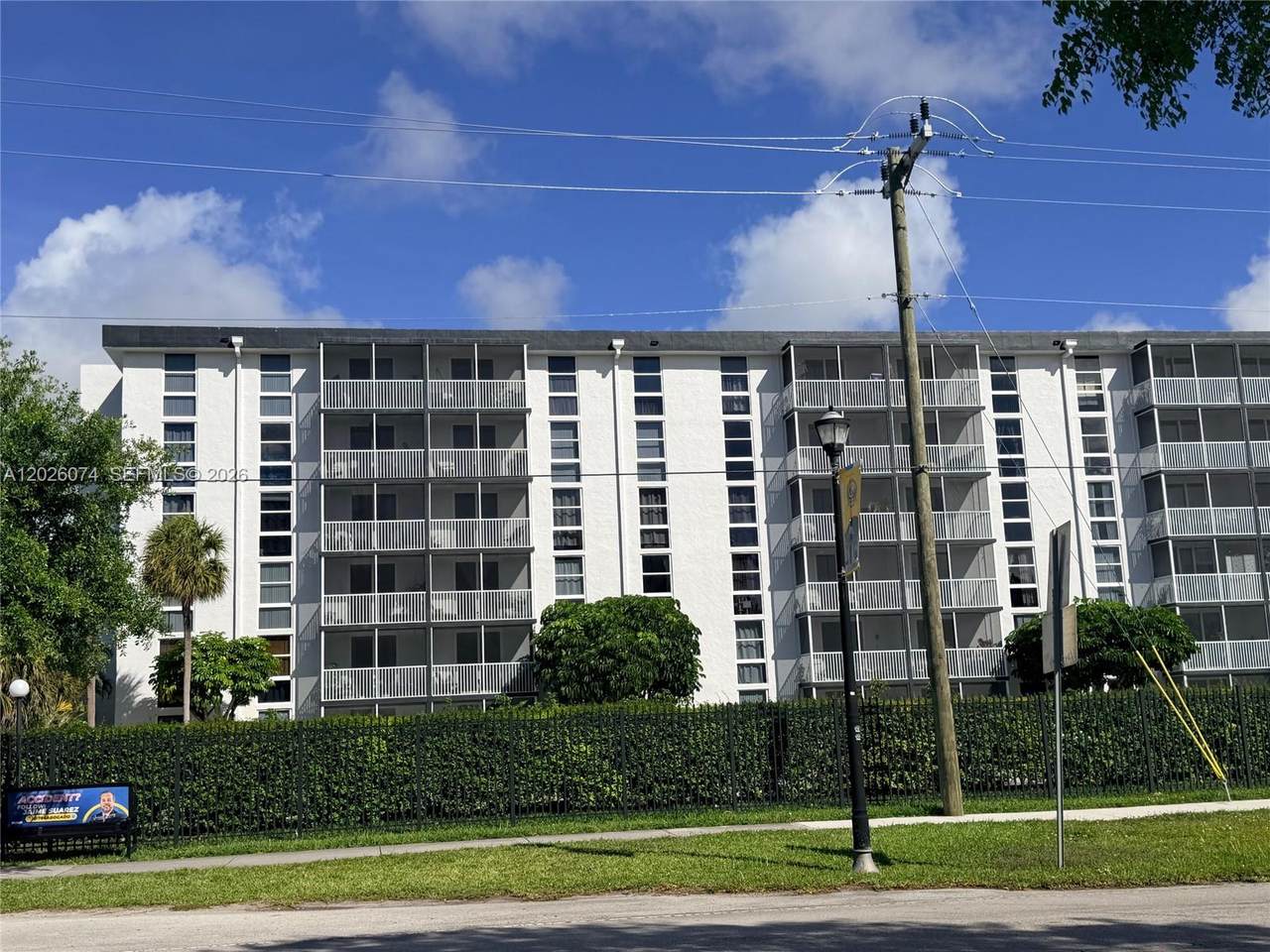 https://bt-photos.global.ssl.fastly.net/miami/1280_boomver_1_A12026074-2.jpg