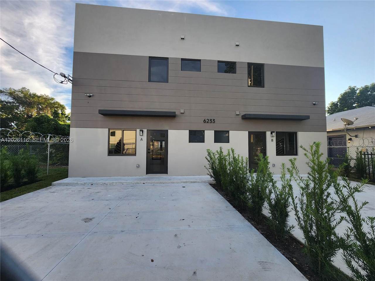 6233 20th Ave - Photo 1