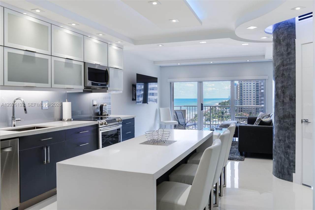 https://bt-photos.global.ssl.fastly.net/miami/1280_boomver_1_A12026132-2.jpg