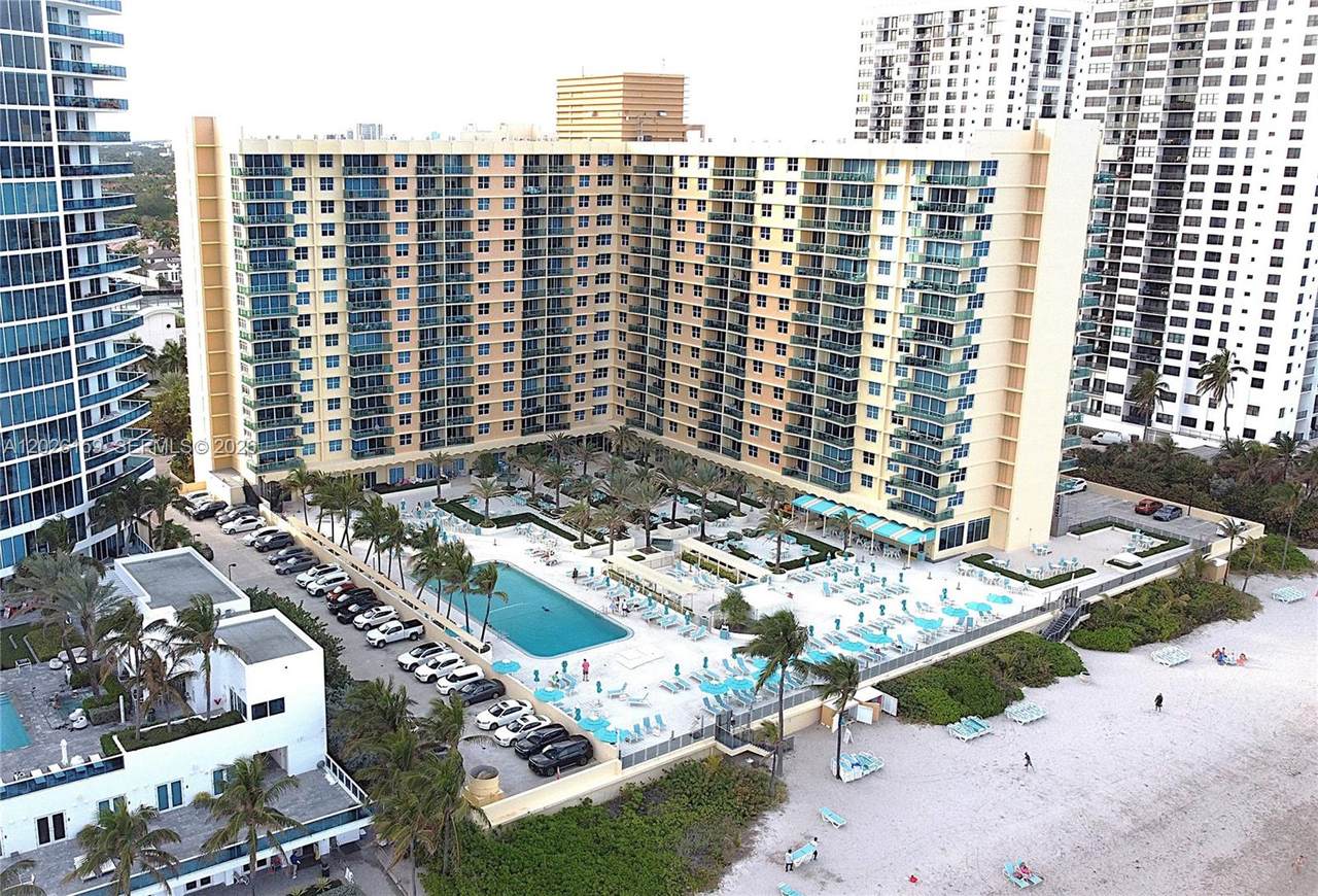 https://bt-photos.global.ssl.fastly.net/miami/1280_boomver_1_A12026159-2.jpg