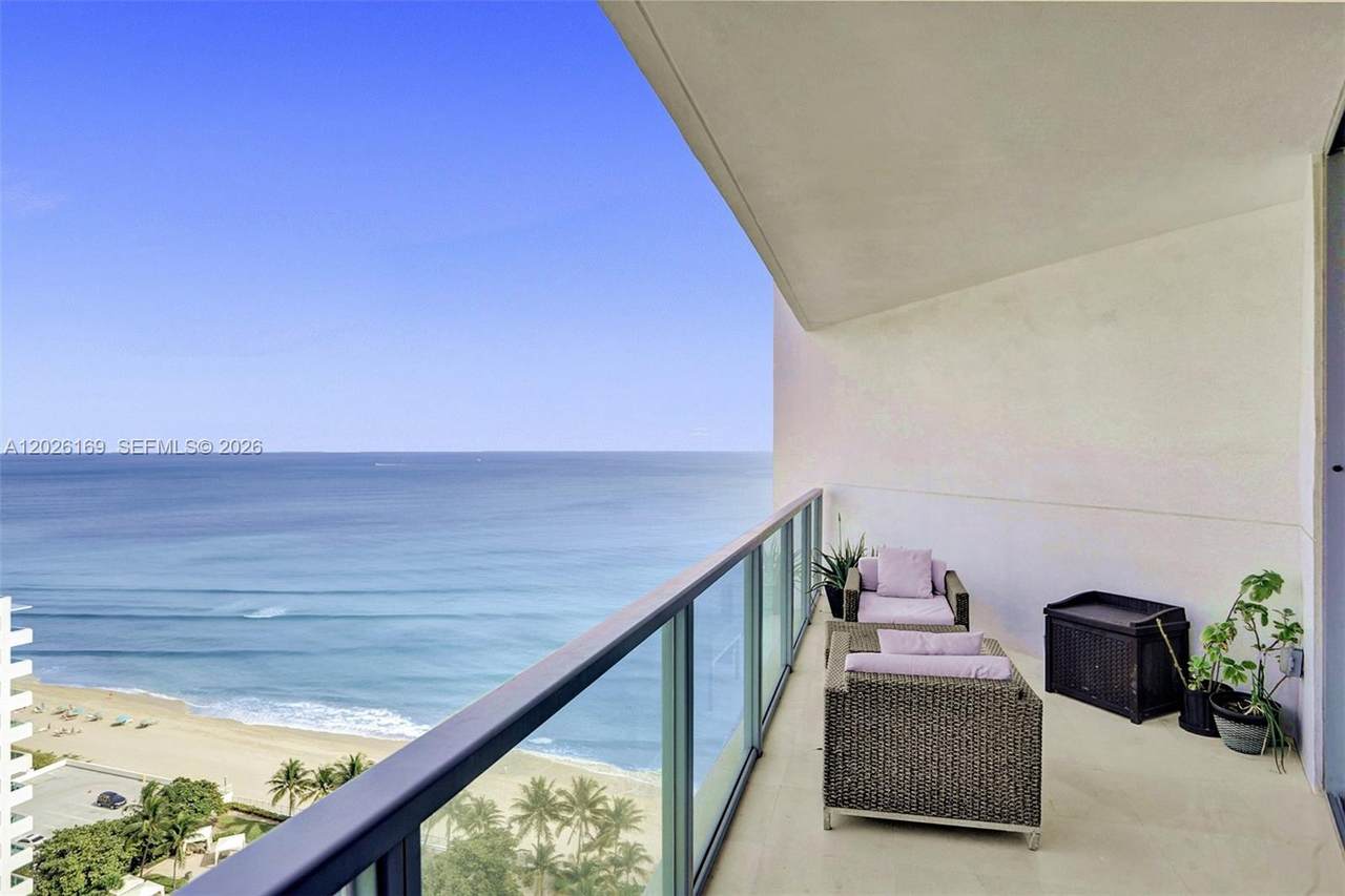 3101 Ocean Dr - Photo 1