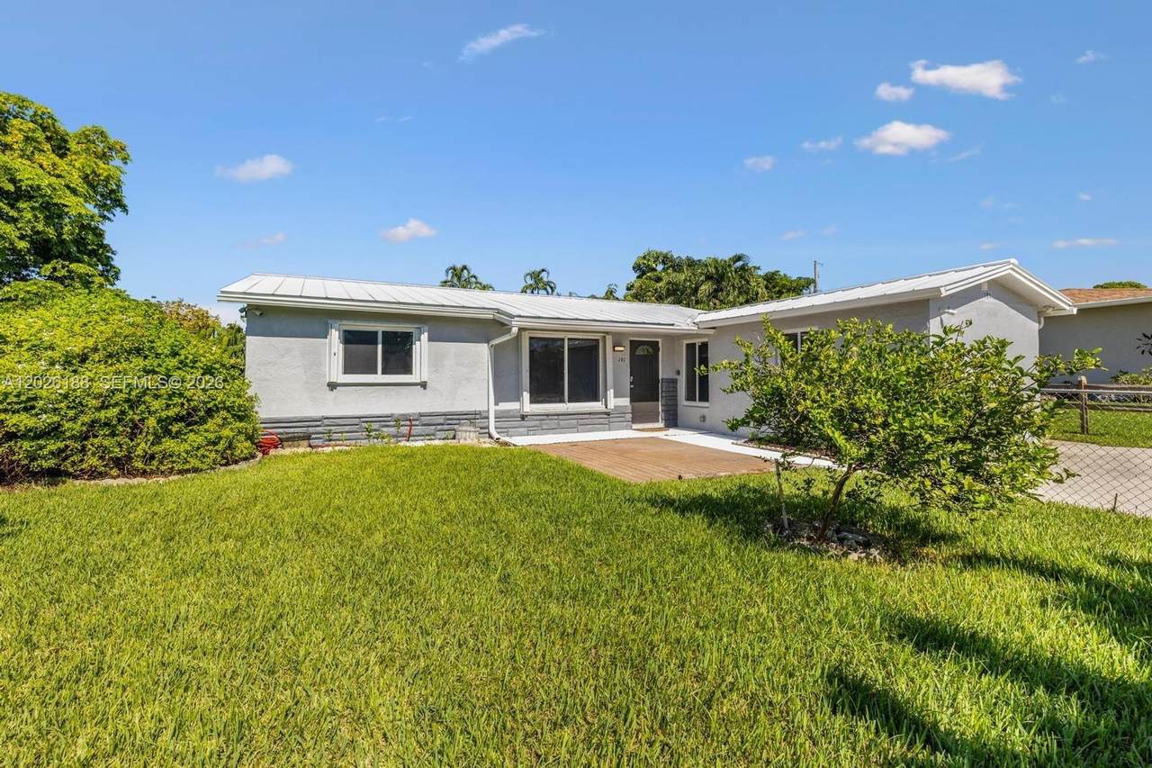 191 13th Ave - Photo 1