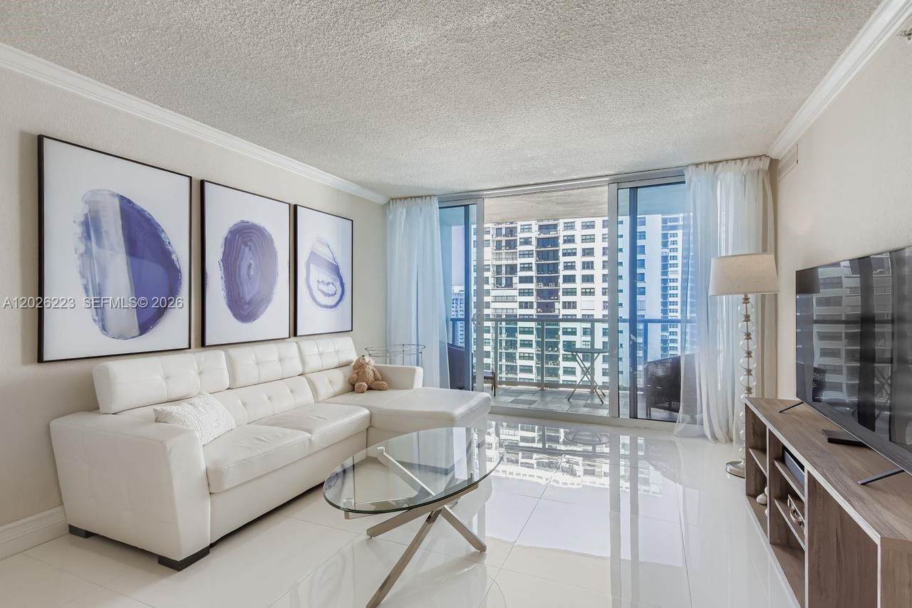 https://bt-photos.global.ssl.fastly.net/miami/1280_boomver_1_A12026223-2.jpg