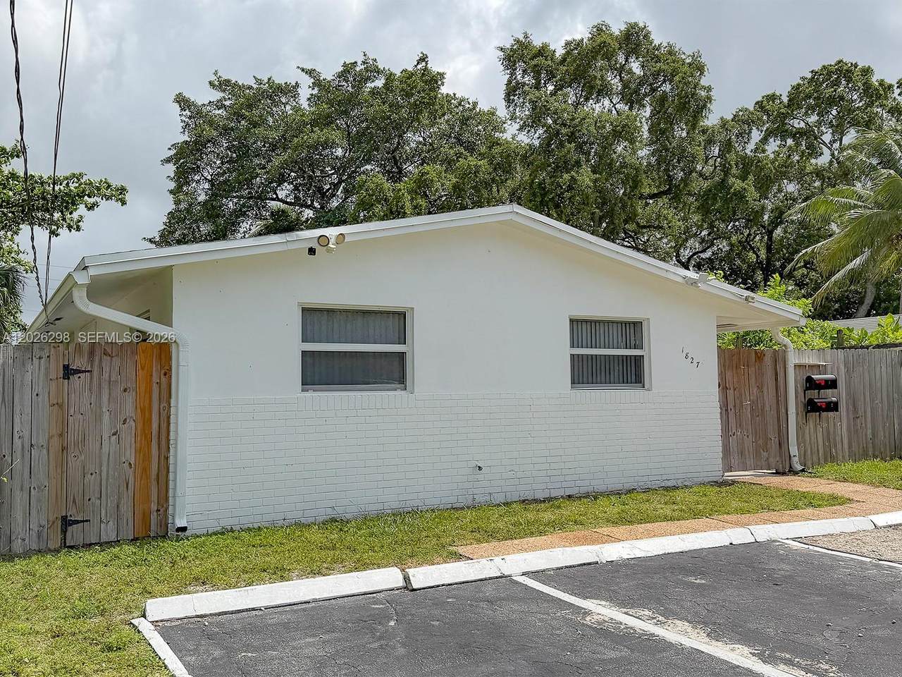 https://bt-photos.global.ssl.fastly.net/miami/1280_boomver_1_A12026298-2.jpg