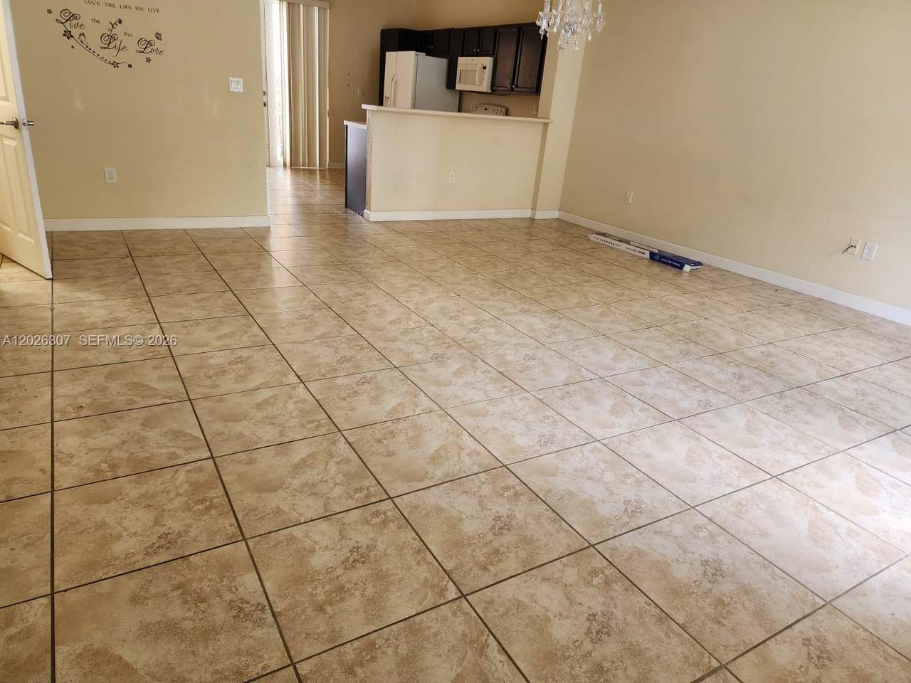 https://bt-photos.global.ssl.fastly.net/miami/1280_boomver_1_A12026307-2.jpg