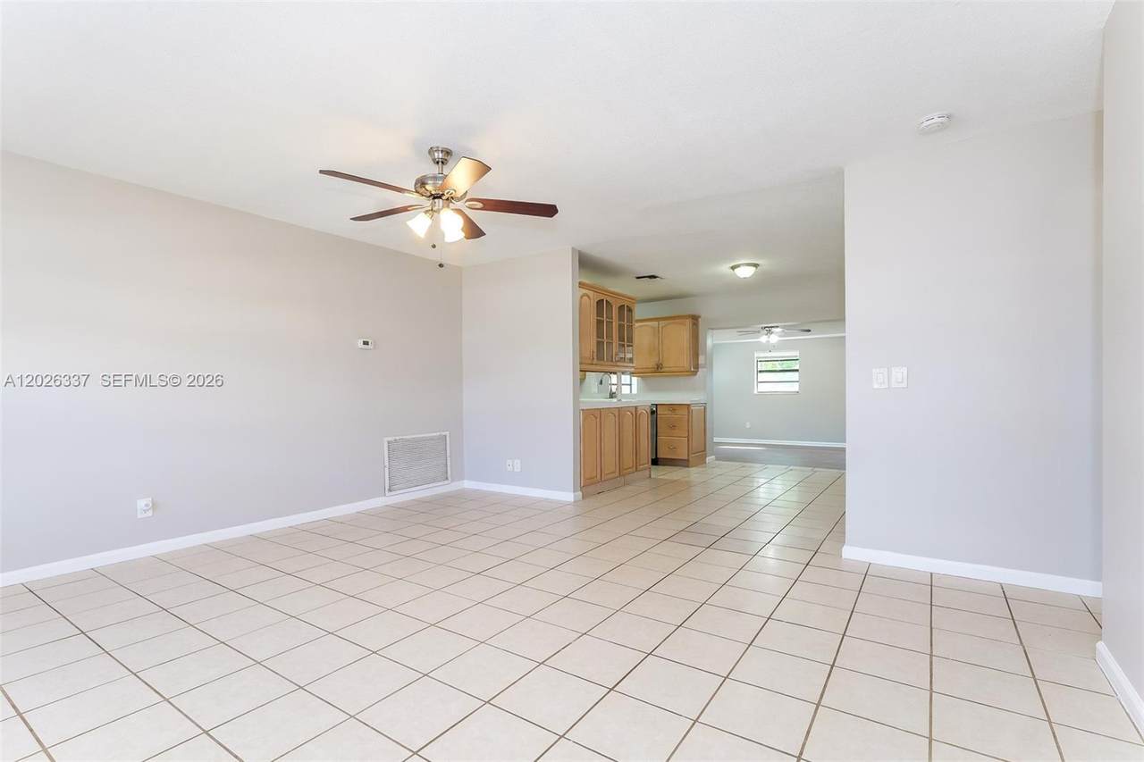 https://bt-photos.global.ssl.fastly.net/miami/1280_boomver_1_A12026337-2.jpg