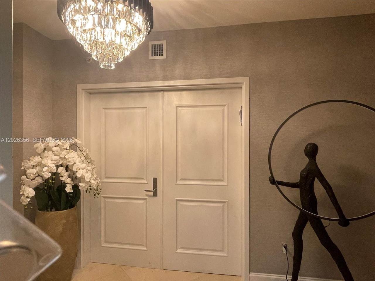 3101 Ocean Dr - Photo 1