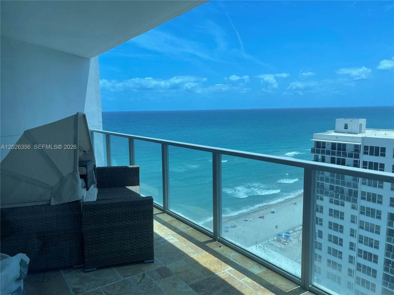 https://bt-photos.global.ssl.fastly.net/miami/1280_boomver_1_A12026356-2.jpg
