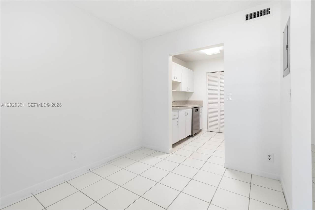 https://bt-photos.global.ssl.fastly.net/miami/1280_boomver_1_A12026361-2.jpg