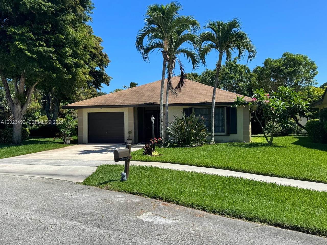 2736 Carnation Ct - Photo 1