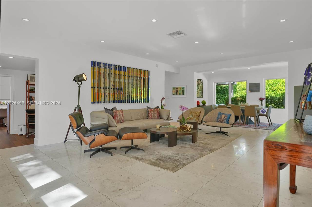 https://bt-photos.global.ssl.fastly.net/miami/1280_boomver_1_A12026495-2.jpg