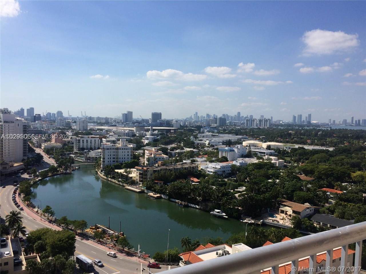 2655 Collins Ave - Photo 1