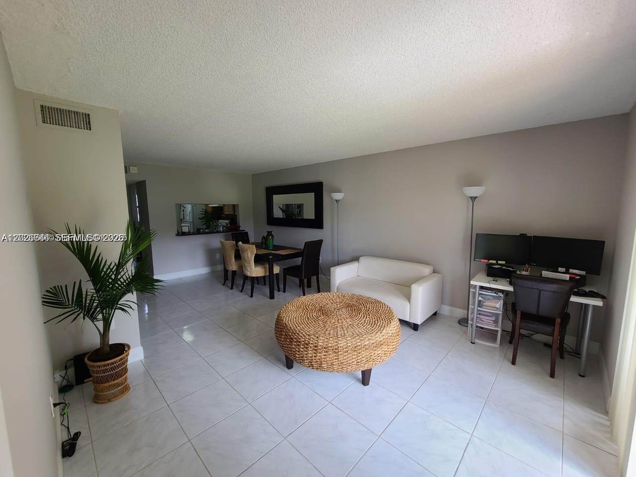 165 93rd Ave - Photo 1