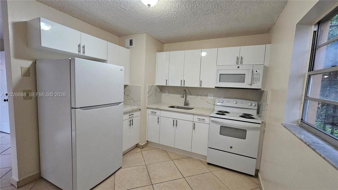 https://bt-photos.global.ssl.fastly.net/miami/1280_boomver_1_A12026688-2.jpg
