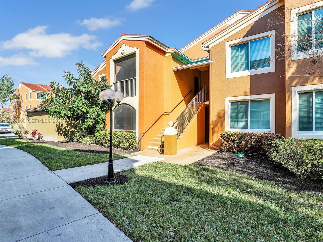 https://bt-photos.global.ssl.fastly.net/miami/1280_boomver_1_A12026900-2.jpg