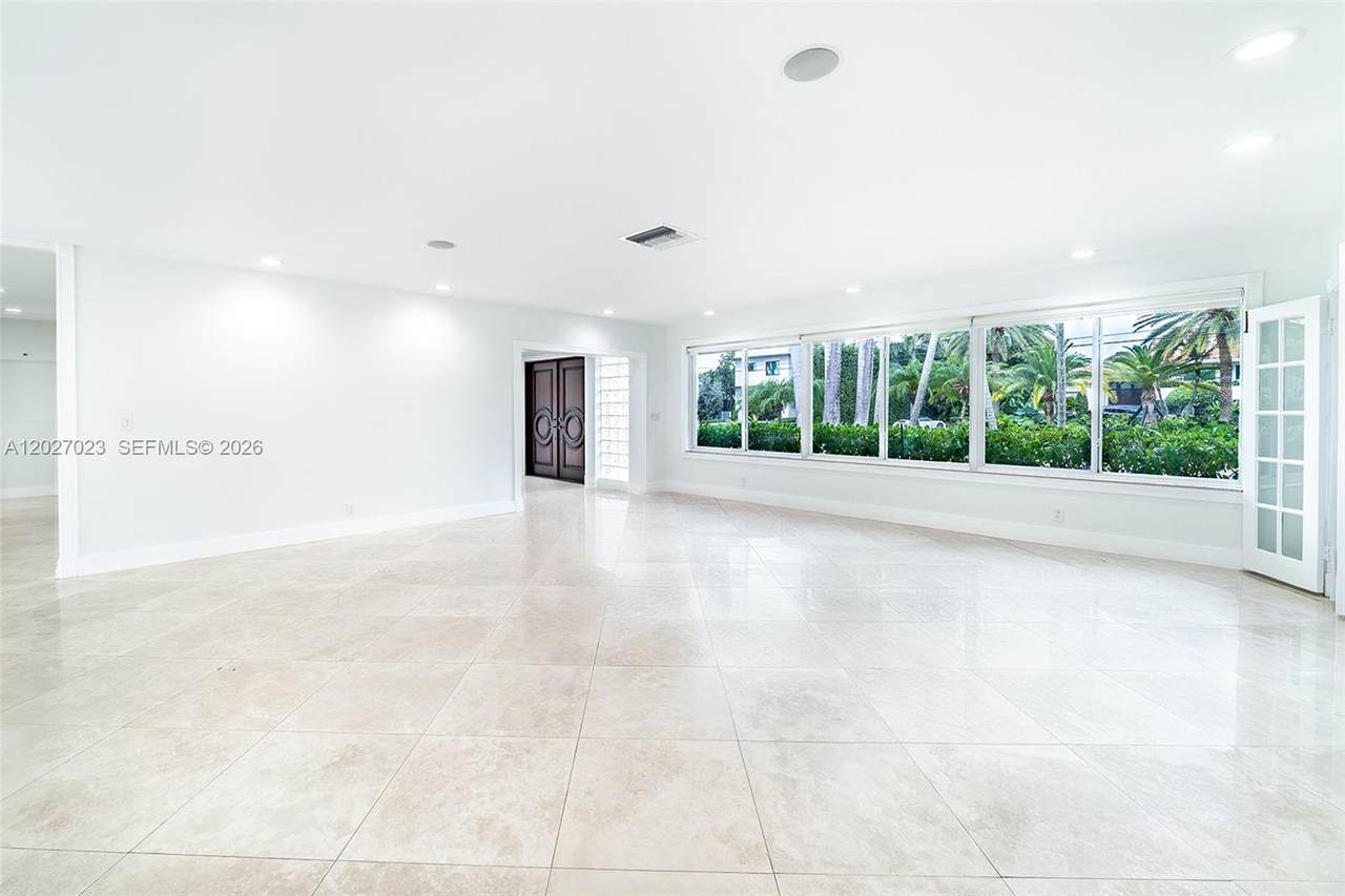 https://bt-photos.global.ssl.fastly.net/miami/1280_boomver_1_A12027023-2.jpg