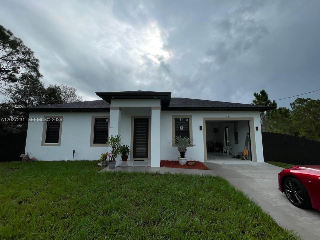 425 Majors Ave - Photo 1