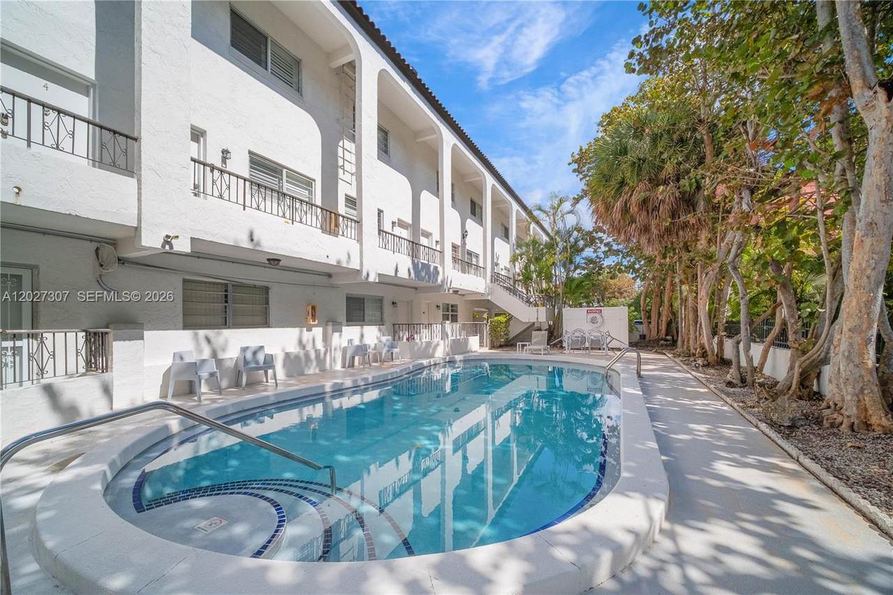 338 Majorca Ave - Photo 1