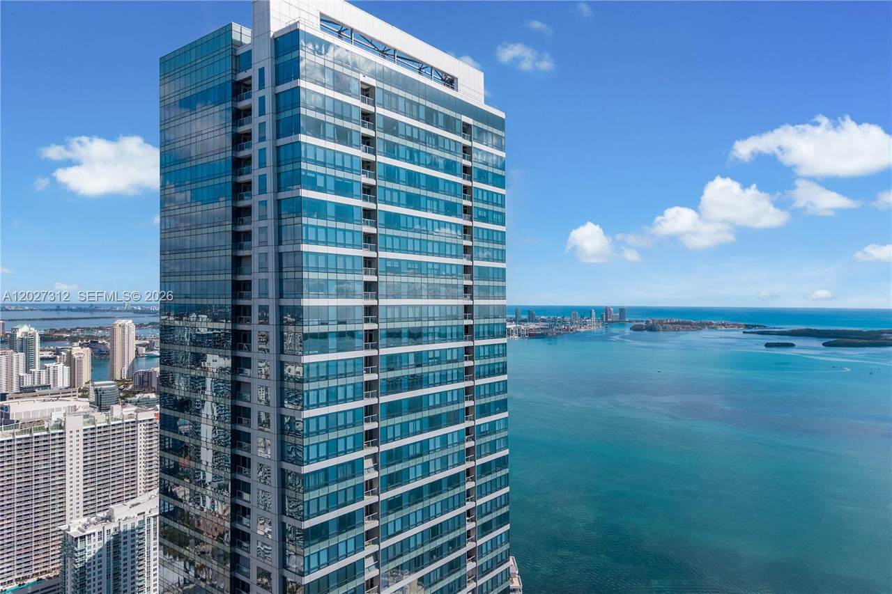 1425 Brickell Ave - Photo 1