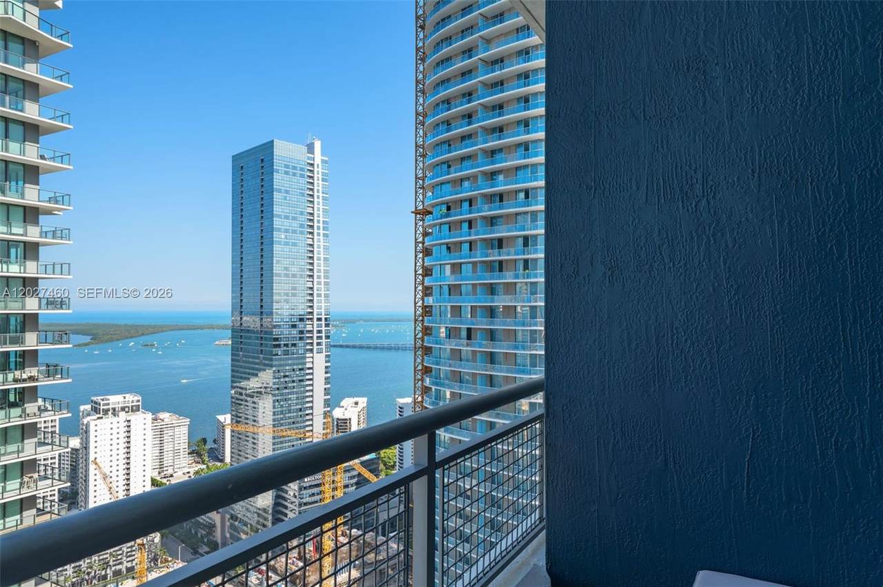 https://bt-photos.global.ssl.fastly.net/miami/1280_boomver_1_A12027460-2.jpg