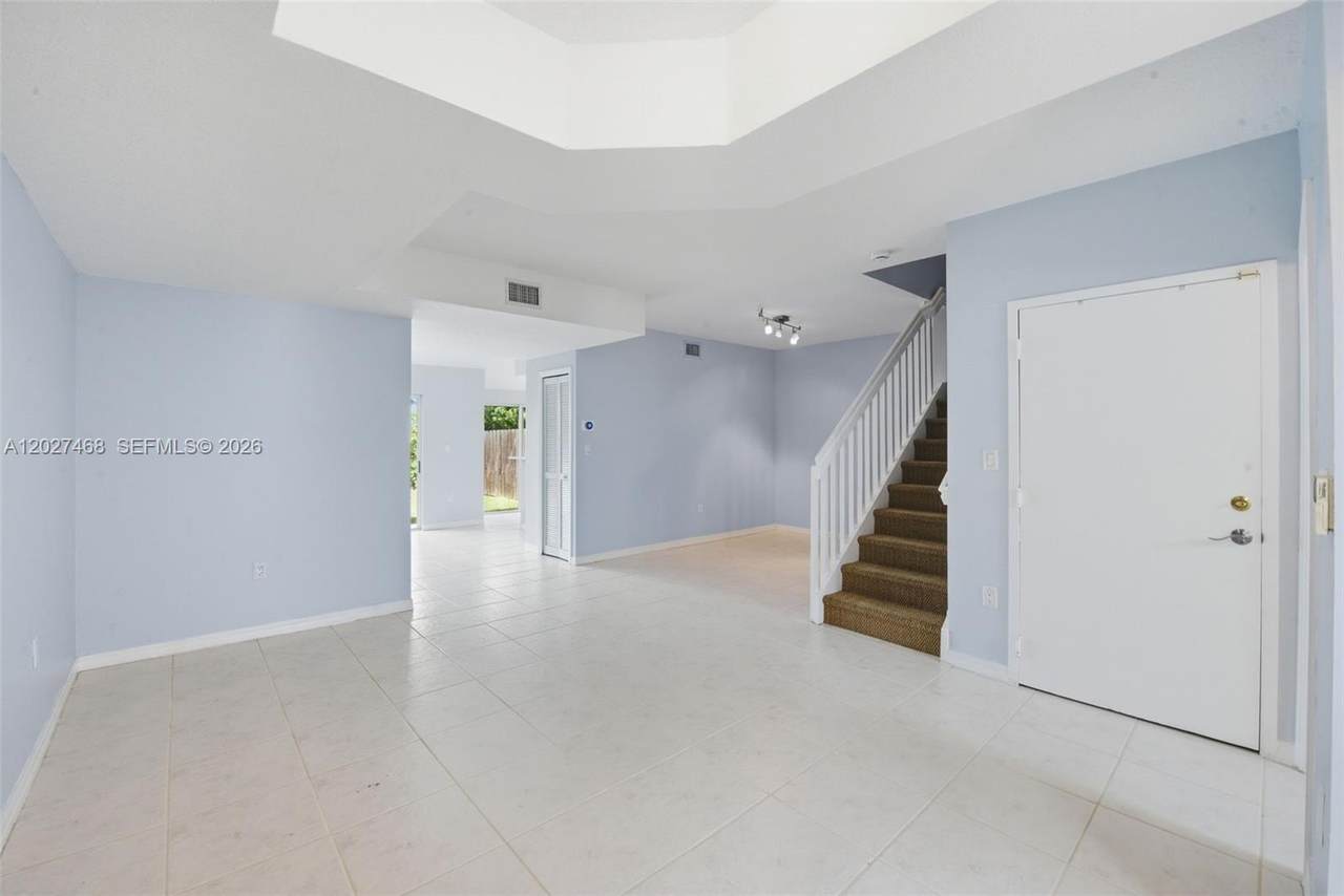 https://bt-photos.global.ssl.fastly.net/miami/1280_boomver_1_A12027468-2.jpg