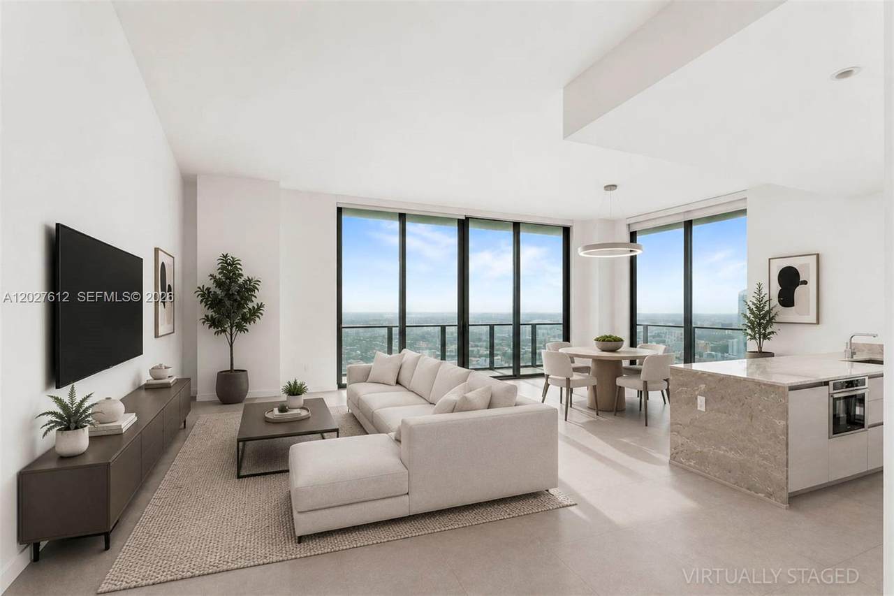 1300 Miami Ave - Photo 1