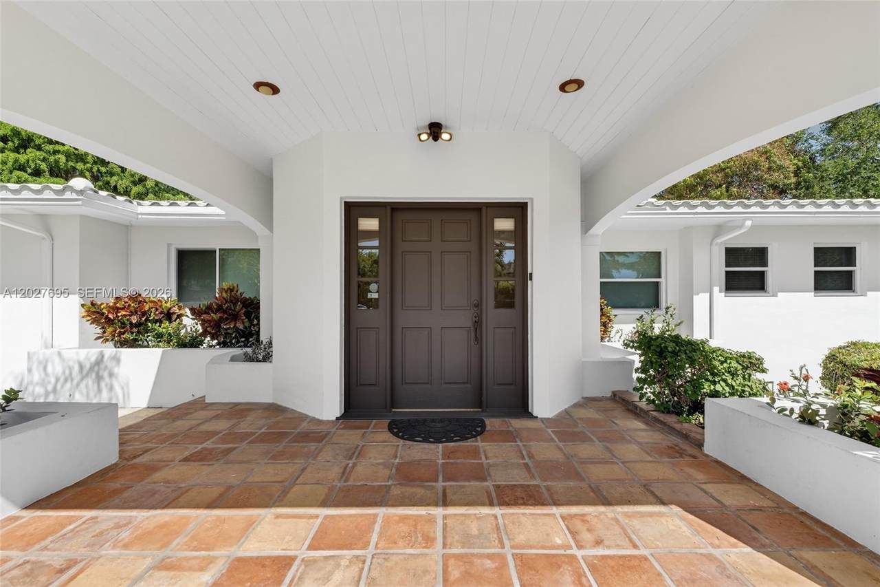 https://bt-photos.global.ssl.fastly.net/miami/1280_boomver_1_A12027695-2.jpg
