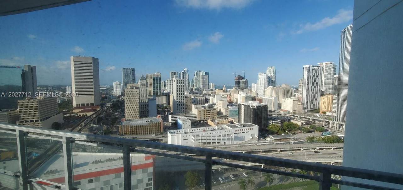 https://bt-photos.global.ssl.fastly.net/miami/1280_boomver_1_A12027712-2.jpg