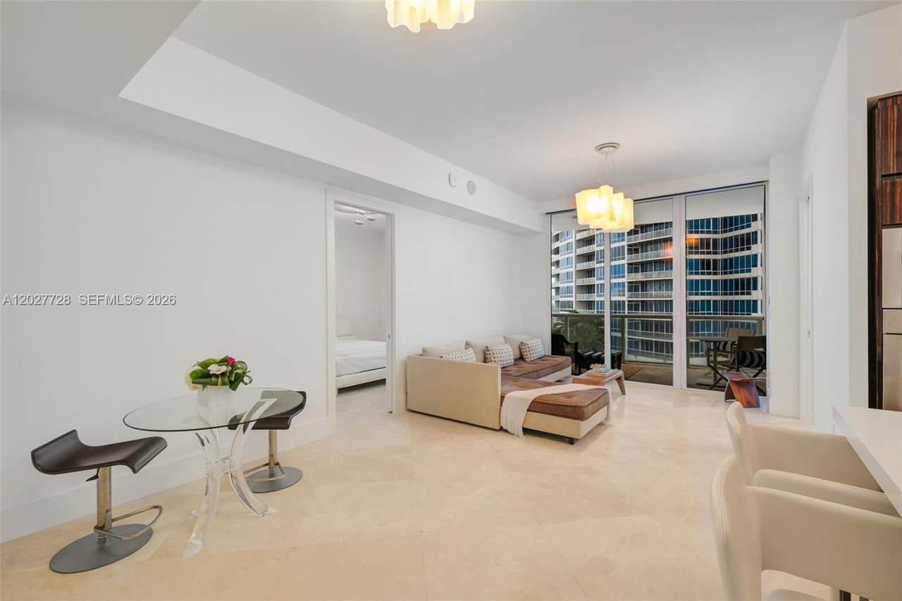 https://bt-photos.global.ssl.fastly.net/miami/1280_boomver_1_A12027728-2.jpg
