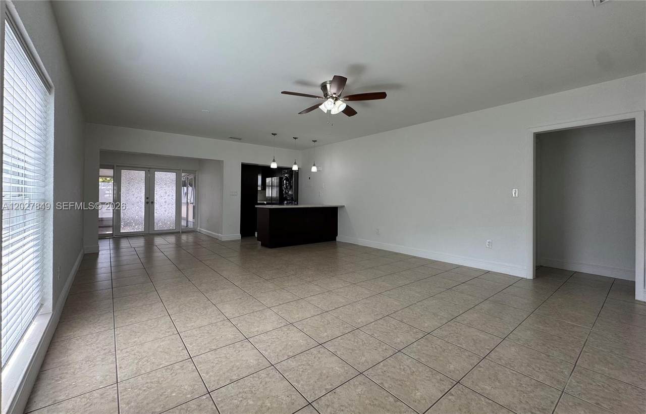 https://bt-photos.global.ssl.fastly.net/miami/1280_boomver_1_A12027849-2.jpg