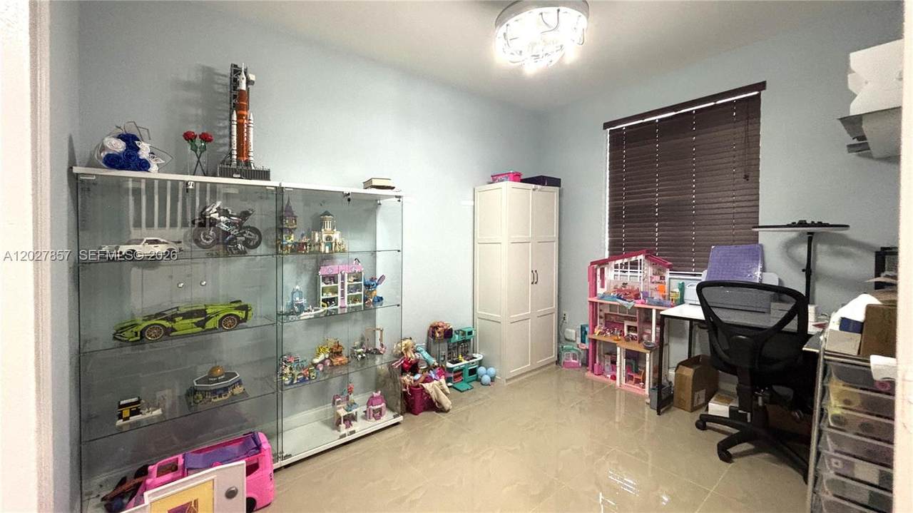 https://bt-photos.global.ssl.fastly.net/miami/1280_boomver_1_A12027857-2.jpg