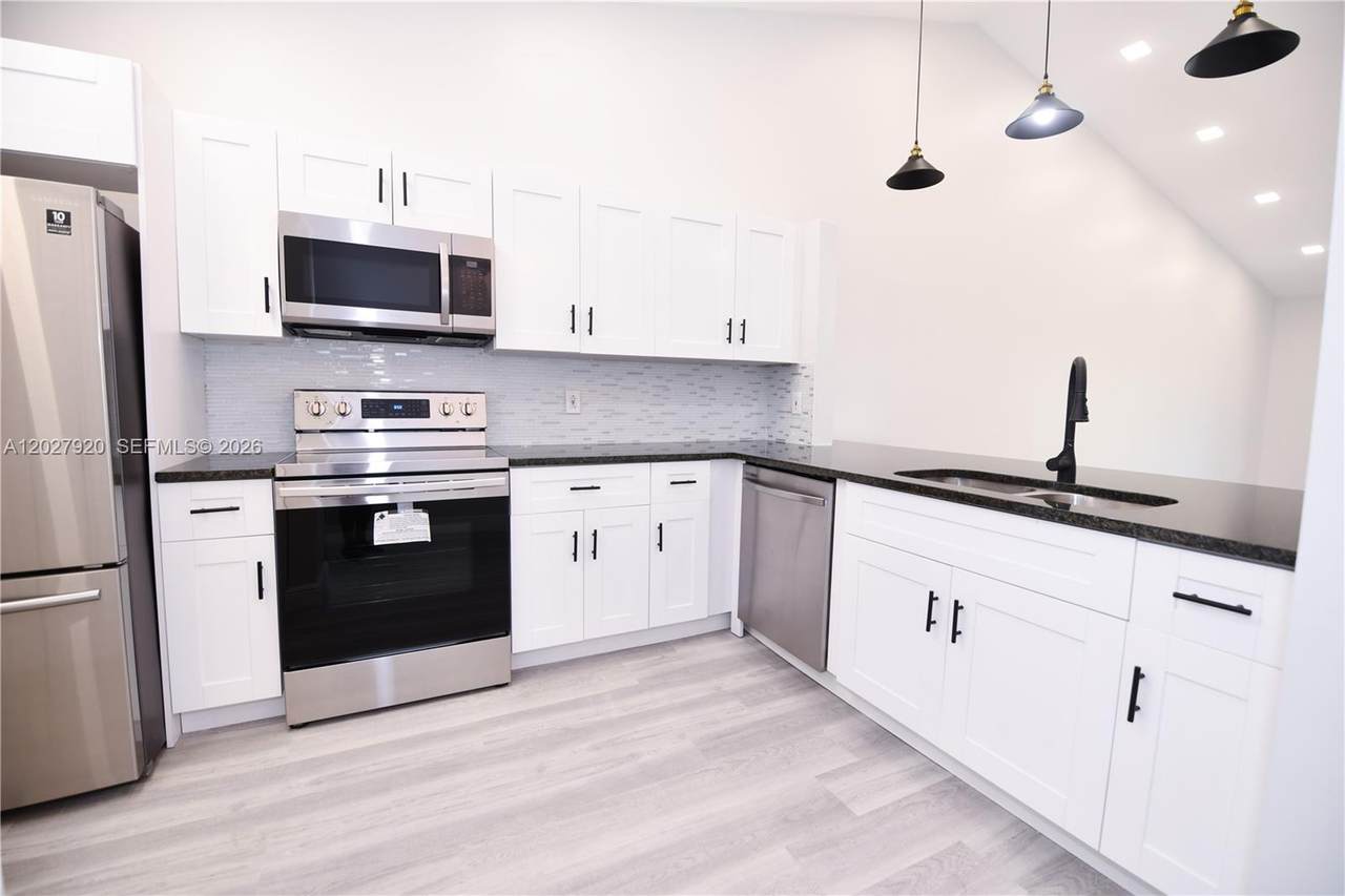 2315 22nd Ave - Photo 1