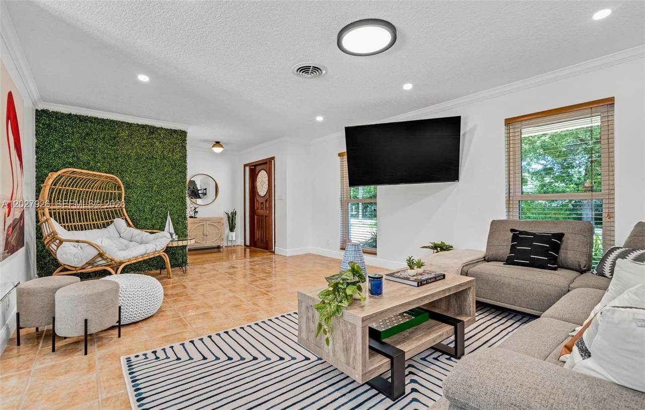 6421 22nd Ave - Photo 1