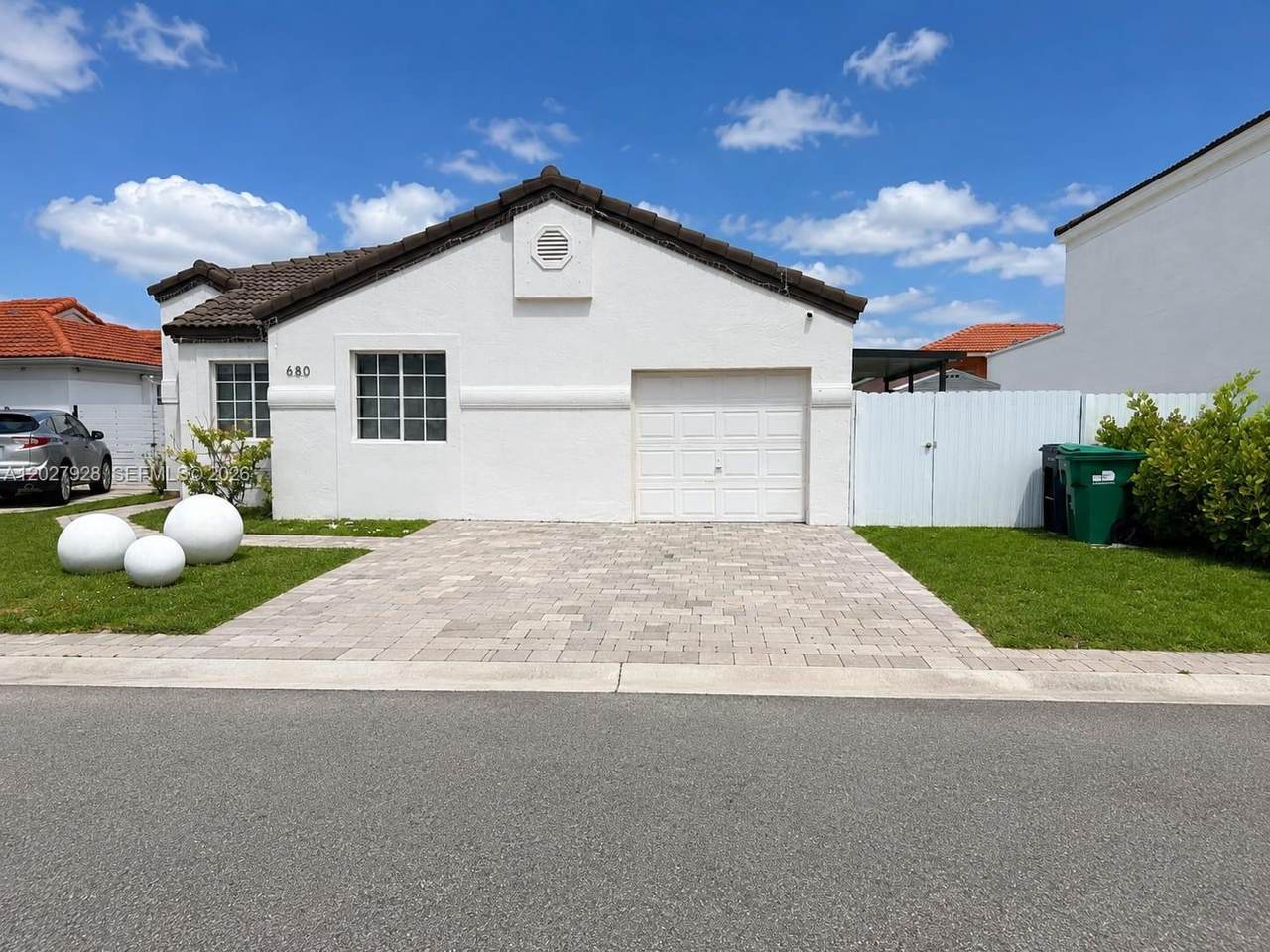 680 124th Pl - Photo 1